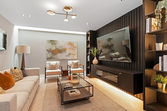 5 Bedroom House For Sale In Church Rise, SE23