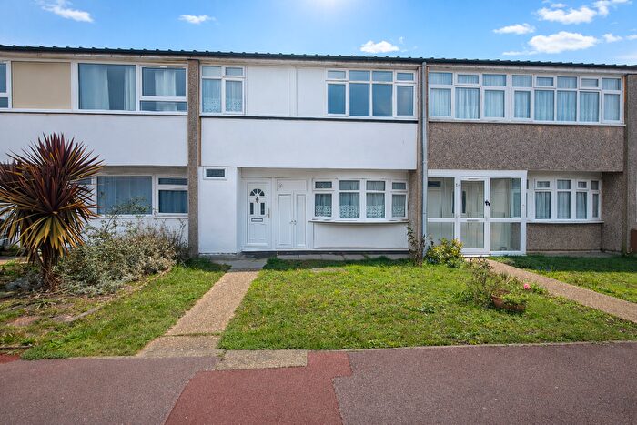 3 Bedroom Terraced House For Sale In Maplestead Road, Dagenham, RM9