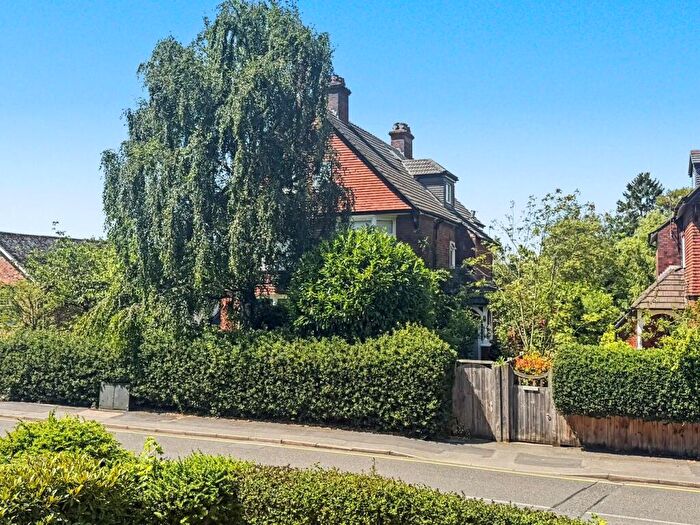 5 Bedroom Semi-Detached House To Rent In Chapel Road, Alderley Edge, SK9