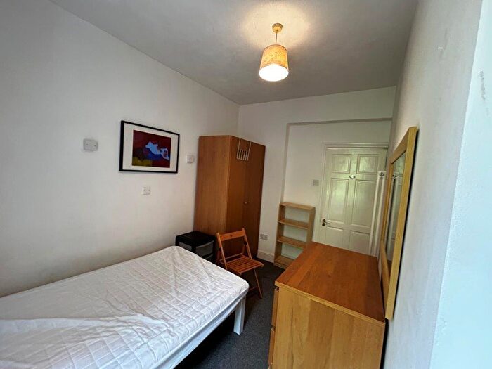 1 Bedroom Flat To Rent In Whitstable Road, Canterbury, CT2