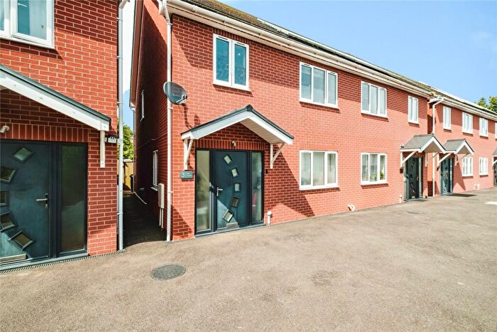 4 Bedroom Terraced House For Sale In The Worth, Rowan Close, Portslade, East Sussex, BN41