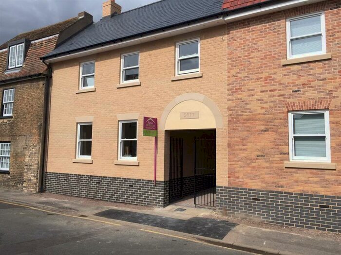 3 Bedroom Terraced House To Rent In Riverport Mews, West Street, St Ives, PE27