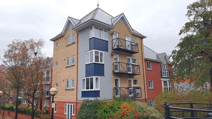 2 Bedroom Flat To Rent In St Lawrence Quay, M50