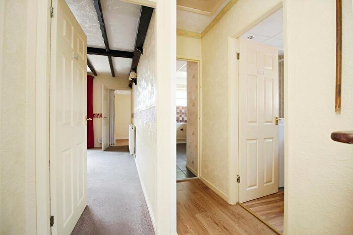 2 Bedroom Detached Bungalow For Sale In Thatchers Corner, East Goscote, LE7