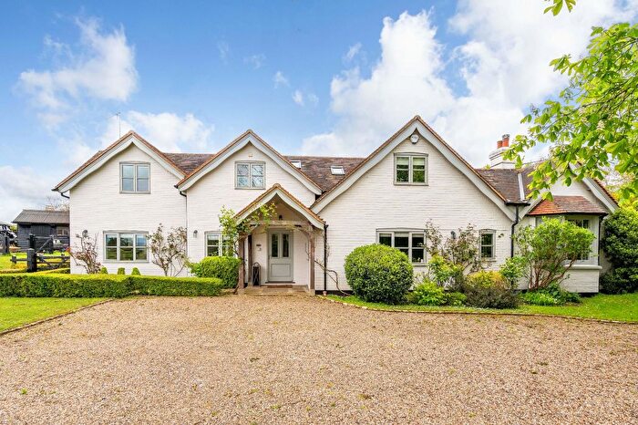 7 Bedroom Detached House To Rent In Hawthorn Hill, Warfield, Bracknell, Berkshire, RG42