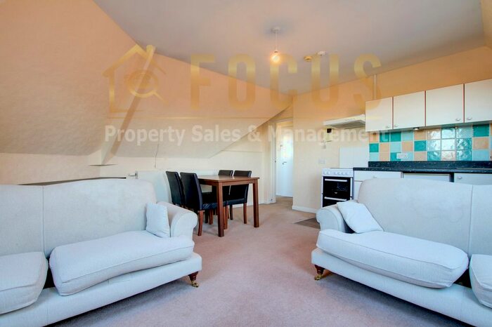 1 Bedroom Flat To Rent In London Road, Alexandra Court, LE2