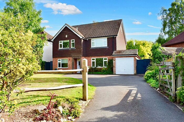 4 Bedroom Detached House For Sale In Harriotts Lane, Ashtead, KT21