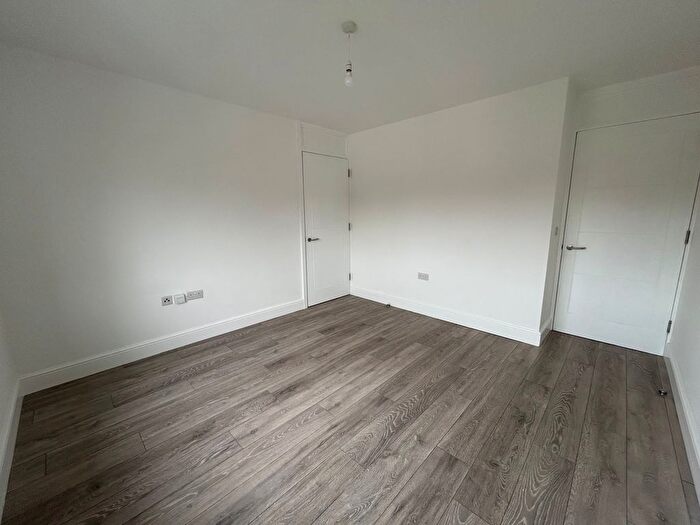 1 Bedroom Flat To Rent In Langland Road, Milton Keynes, MK6
