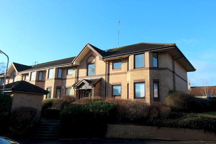 2 Bedroom Flat To Rent In Riverside Gardens, Busby, Glasgow, G76