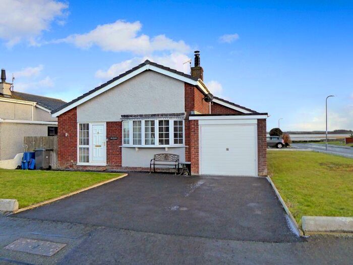 2 Bedroom Detached Bungalow For Sale In Four Mile Bridge, LL65