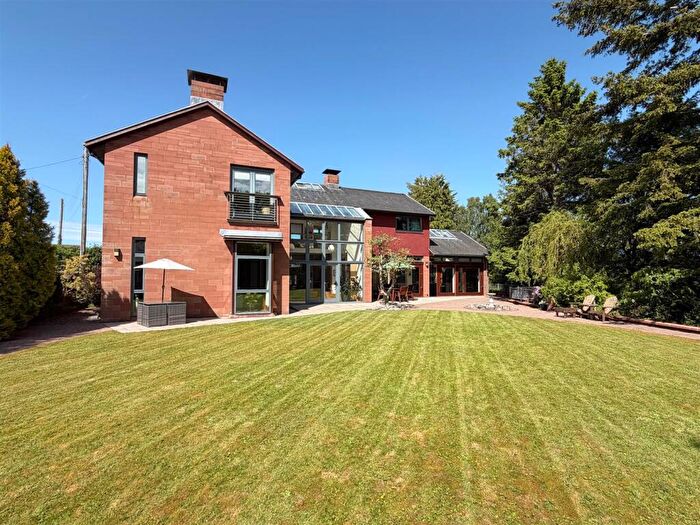 5 Bedroom Detached House For Sale In Summerhill, The Glebe, Bothwell, G71