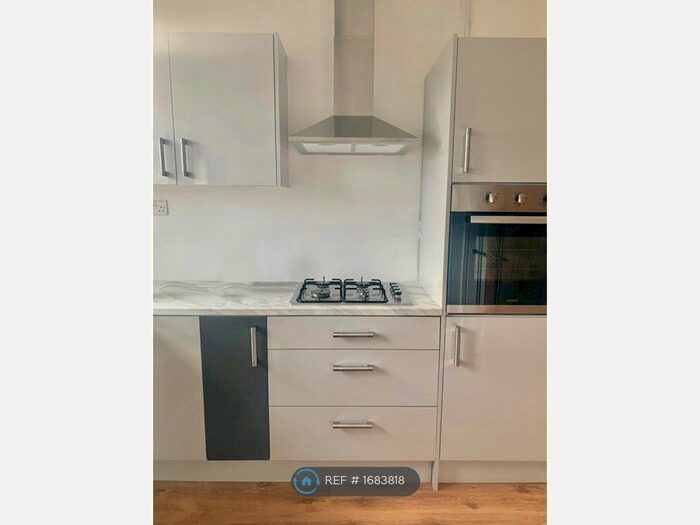 3 Bedroom Flat To Rent In Lochside Gardens, Tayport, DD6