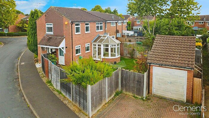 4 Bedroom Detached House To Rent In Woodhall Farm, Hemel Hempstead, HP2