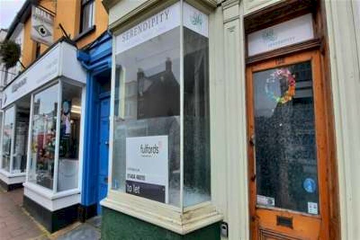 Commercial Property To Rent In High Street Honiton, EX14