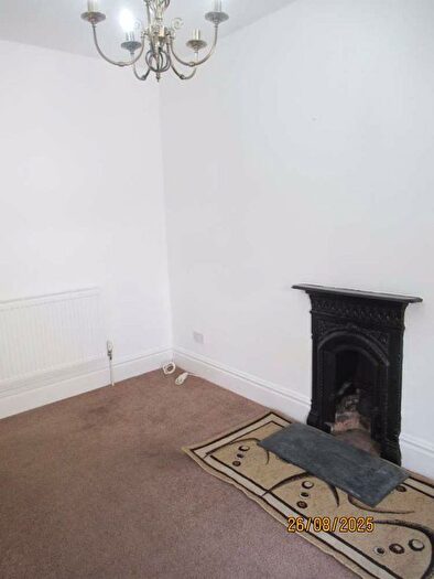 1 Bedroom Flat To Rent In Shelbourne, Barmouth, LL42