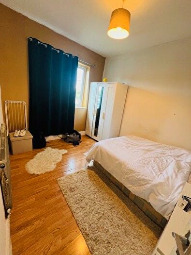 3 Bedroom Flat To Rent In Church Road, Northolt, Greater London, UB5