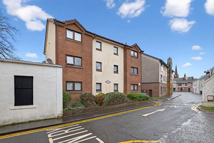 1 Bedroom Flat To Rent In Lade Street, Largs, KA30