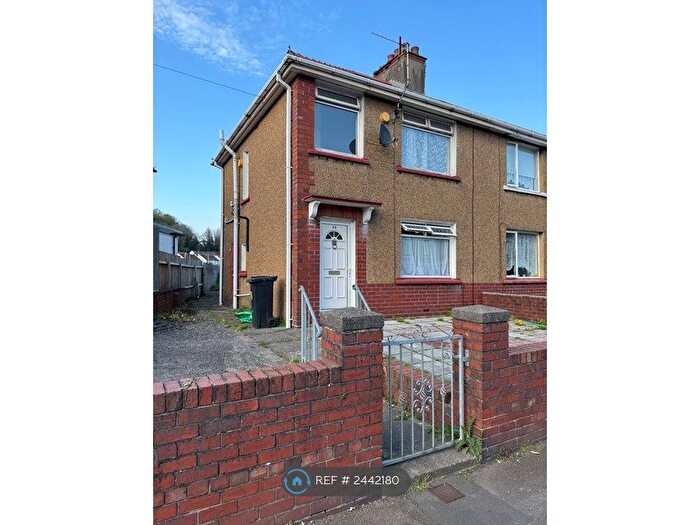 2 Bedroom Semi-Detached House To Rent In Regent Street West, Neath, SA11