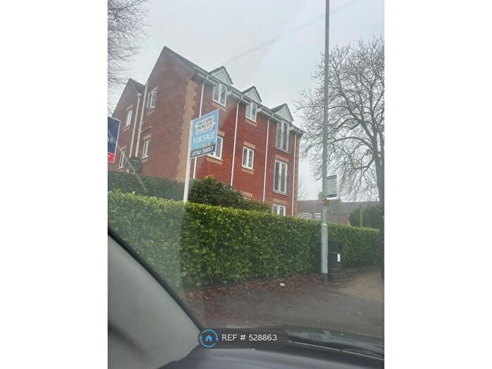 2 Bedroom Flat To Rent In James Street, Stoke On Trent, ST4