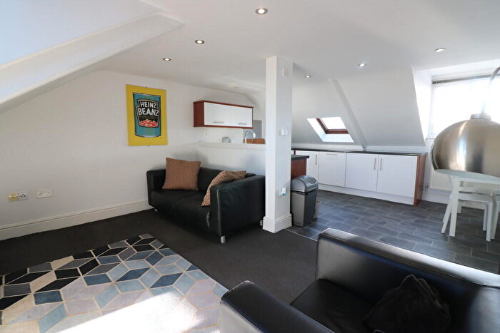 2 Bedroom Apartment To Rent In Apartment Salter House, - Wright Street, HU2