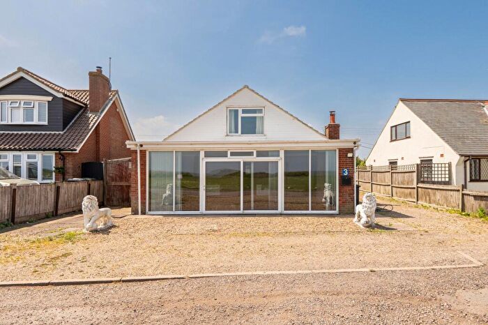 5 Bedroom Detached Bungalow For Sale In The Esplanade, Scratby, NR29