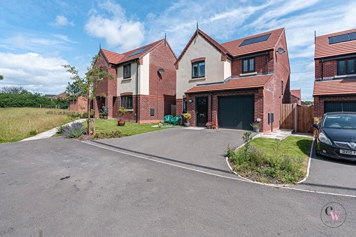 3 Bedroom Detached House For Sale In Ivy Leaf Gardens, Winsford, CW7