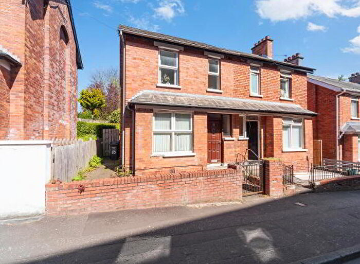 4 Bedroom Semi-Detached House For Sale In Ridgeway Street, Belfast, BT9