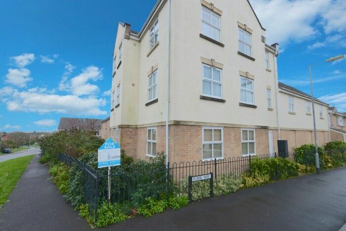 2 Bedroom Flat To Rent In Fosse Way, Yeovil, BA21