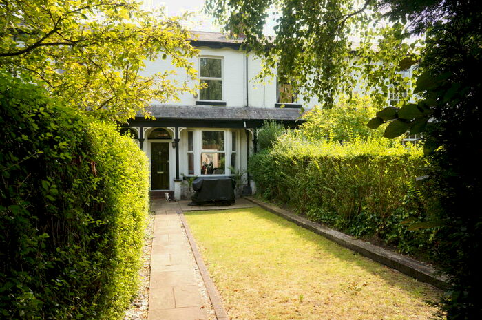 2 Bedroom Terraced House To Rent In Northenden View, Didsbury, M20