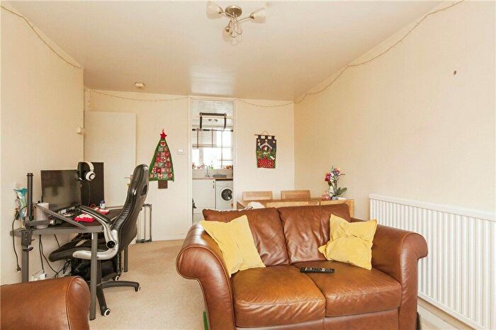 1 Bedroom Flat For Sale In Este Road, London, SW11