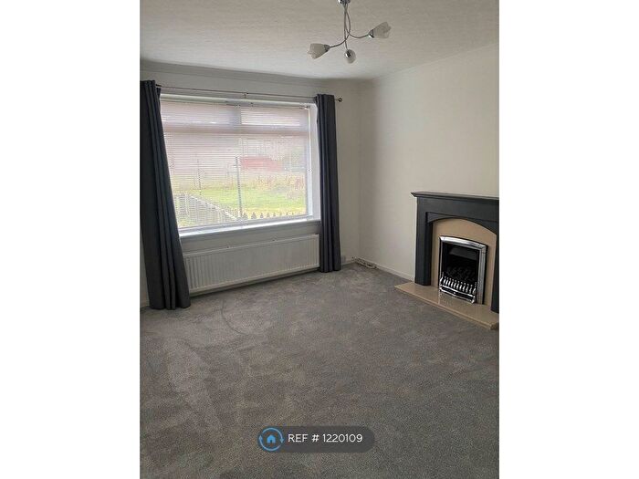 2 Bedroom Flat To Rent In Stronsay Drive, Aberdeen, AB15