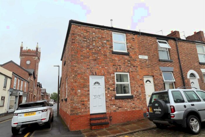 2 Bedroom House To Rent In Church Street West, Macclesfield, SK11