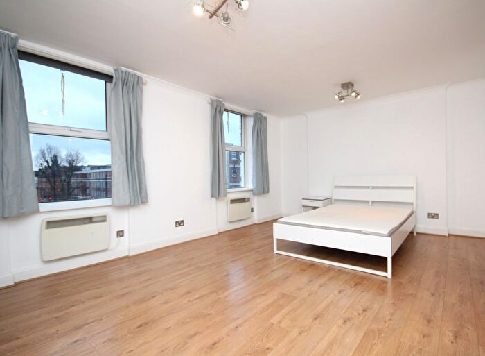 1 Bedroom Studio To Rent In Kentish Town Road, Kentish Town, NW1