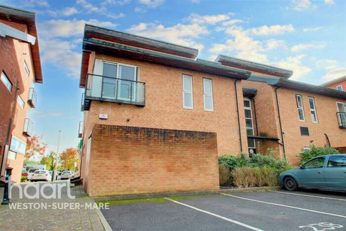 2 Bedroom Flat To Rent In Bransby Way, BS24