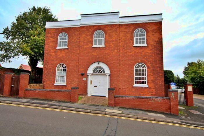 1 Bedroom Apartment To Rent In The Cloisters, Atherstone, CV9