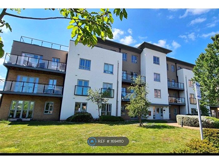2 Bedroom Flat To Rent In Bracknell, Bracknell, RG12