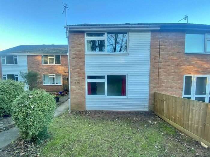 3 Bedroom Semi-Detached House To Rent In The Crofts, Newent, Gloucestershire, GL18