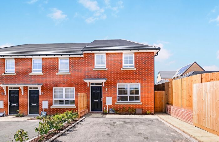 3 Bedroom Property To Rent In Winston Avenue, Sittingbourne, ME10
