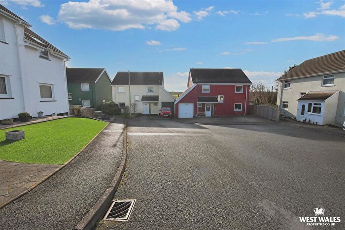 4 Bedroom Link Detached House For Sale In Gail Rise, Llangwm, Haverfordwest, SA62