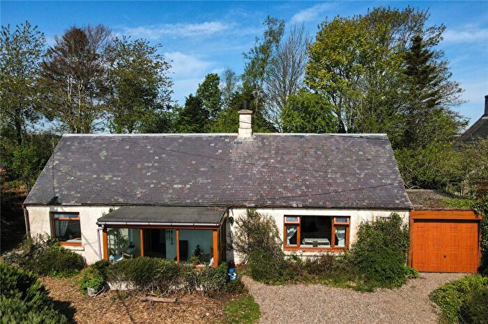 2 Bedroom Detached House For Sale In Kaimend, Carnwath, Lanark, South Lanarkshire, ML11