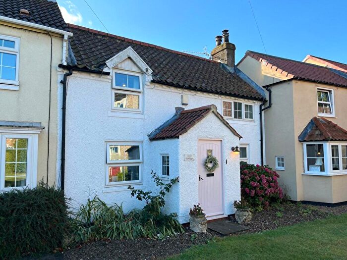 4 Bedroom Terraced House For Sale In Rose Cottage, South Otterington, DL7