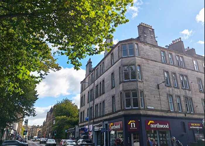 2 Bedroom Flat To Rent In Comely Bank Road, Edinburgh, EH4