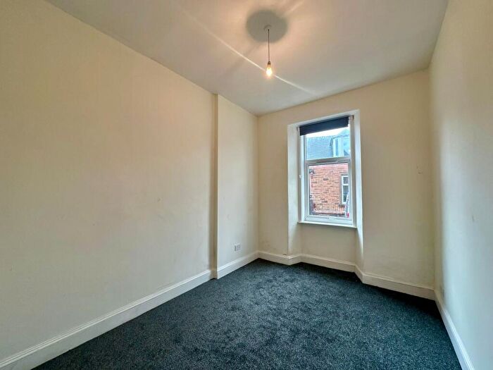 2 Bedroom Flat To Rent In B Montague Street, Dumfries, DG1