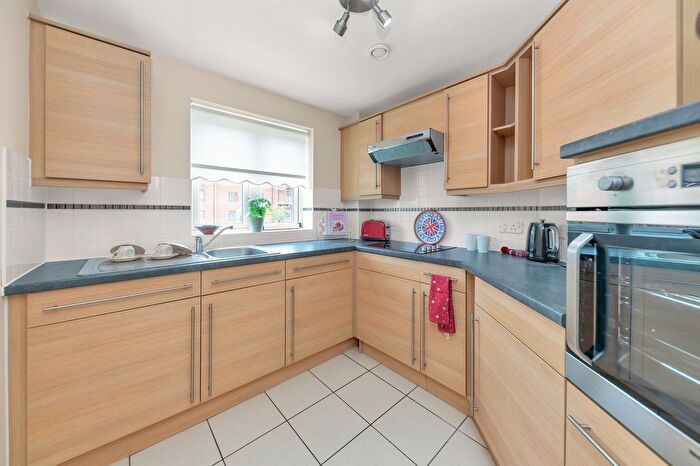 1 Bedroom Flat For Sale In Goodes Court, Royston, SG8