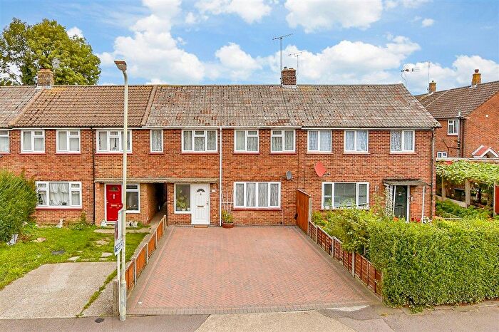 3 Bedroom Terraced House For Sale In Spring Lane, Canterbury, Kent, CT1