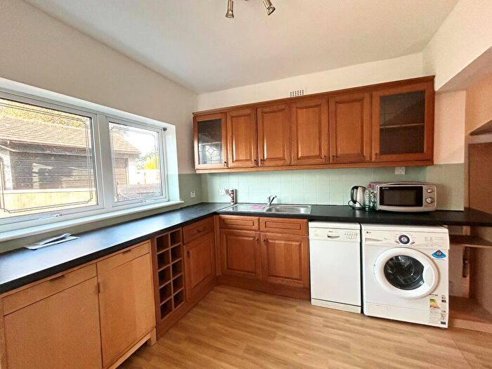 3 Bedroom House To Rent In Carlton Road, Gidea Park, RM2