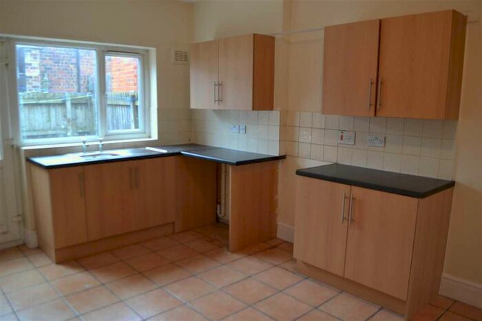 3 Bedroom Terraced House To Rent In Napier Road, Wolverhampton, WV2
