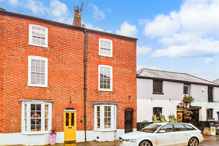 3 Bedroom Semi Detached House For Sale In Oaten Hill Place, Canterbury, Kent, CT1