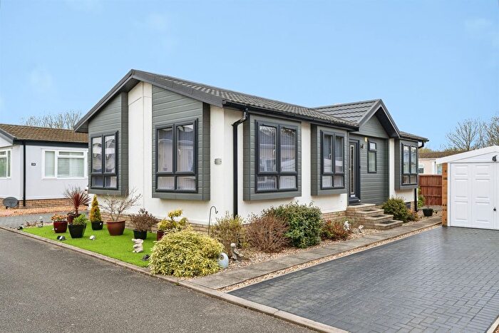 3 Bedroom Detached Bungalow For Sale In Manor Road, Witchford, Ely, CB6