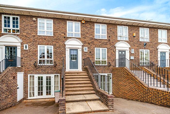 4 Bedroom Terraced House To Rent In Manor Road, Teddington, TW11